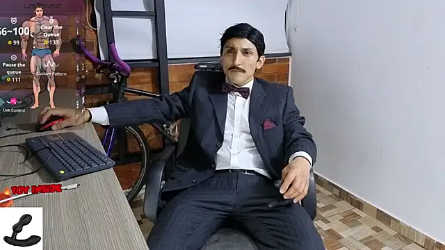 Snapshot of Marck_Muscle chatting on November 1, 2025, 4:08 am Marck Muscle online show from November 1, 2025, 4:08 am