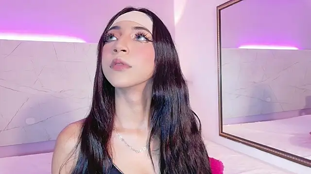 AbrilBrent online show from January 6, 2026, 6:45 pm