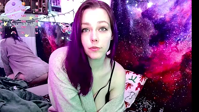 EverlyEster online show from March 7, 2025, 7:19 am