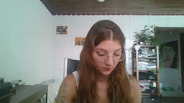 SweetyBabyDemon online show from March 7, 2026, 1:27 pm