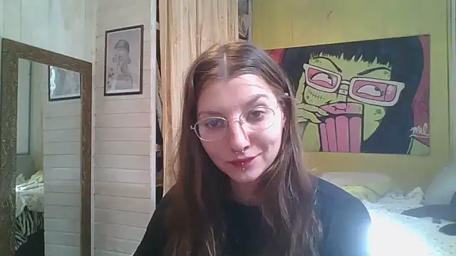 SweetyBabyDemon online show from May 24, 2026, 1:33 pm
