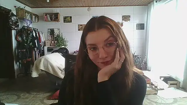 SweetyBabyDemon online show from October 27, 2025, 12:39 pm