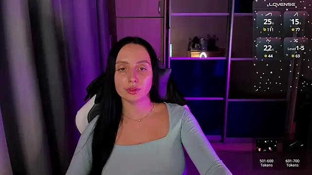 Snapshot of Christy_Calypso chatting on February 4, 2025, 1:34 am Christy Calypso online show from February 4, 2025, 1:34 am