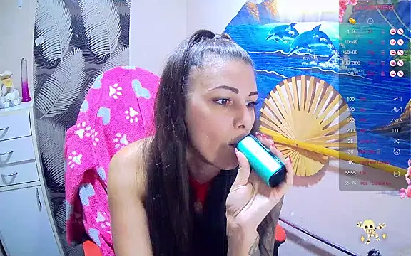 Catbaby32 online show from October 28, 2025, 9:14 pm