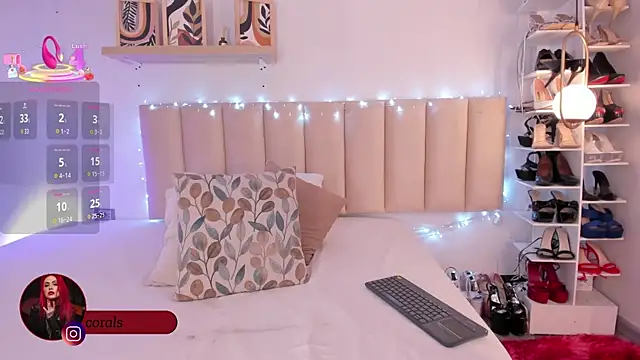 coralsmith11 online show from September 21, 2025, 12:21 pm