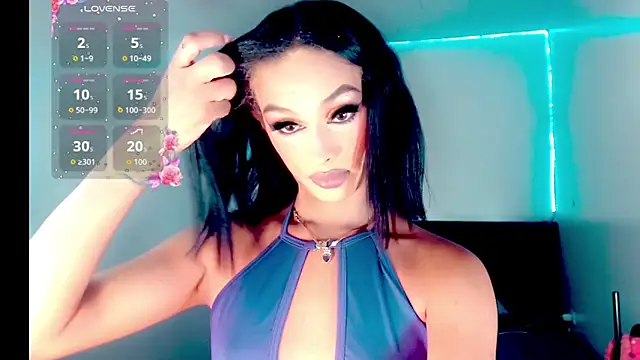  Riannagarcia  online show from December 17, 2025, 3:33 am