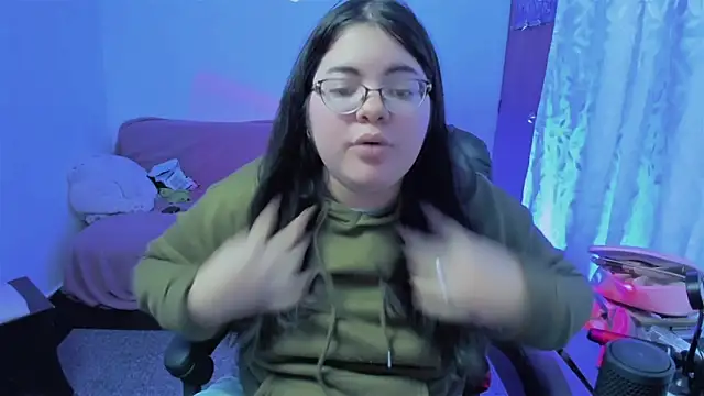 Snapshot of Aria_Fullbuster chatting on February 24, 2026, 10:43 pm Aria Fullbuster online show from February 24, 2026, 10:43 pm