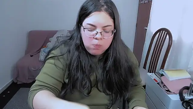 Snapshot of Aria_Fullbuster chatting on February 5, 2026, 8:37 pm Aria Fullbuster online show from February 5, 2026, 8:37 pm