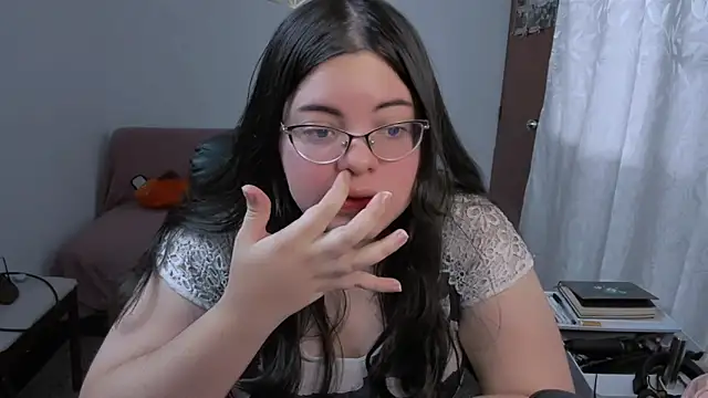 Snapshot of Aria_Fullbuster chatting on February 8, 2026, 7:44 pm Aria Fullbuster online show from February 8, 2026, 7:44 pm