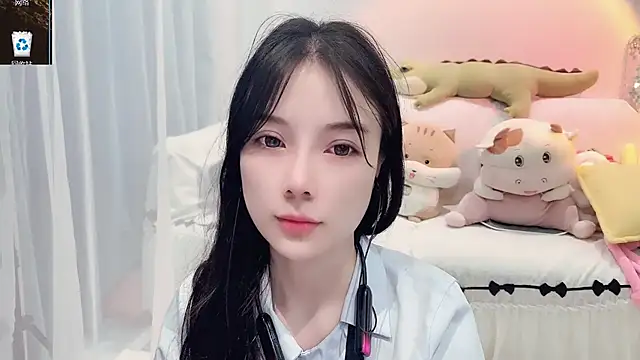 Snapshot of AKiKi711 chatting on September 19, 2025, 3:54 am AKiKi711 online show from September 19, 2025, 3:54 am