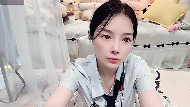 Snapshot of AKiKi711 chatting on July 14, 2026, 4:50 am AKiKi711 online show from July 14, 2026, 4:50 am