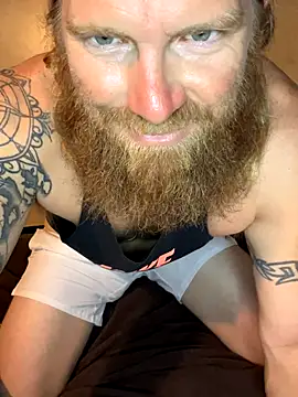 whitehammer94u online show from October 8, 2025, 11:27 pm