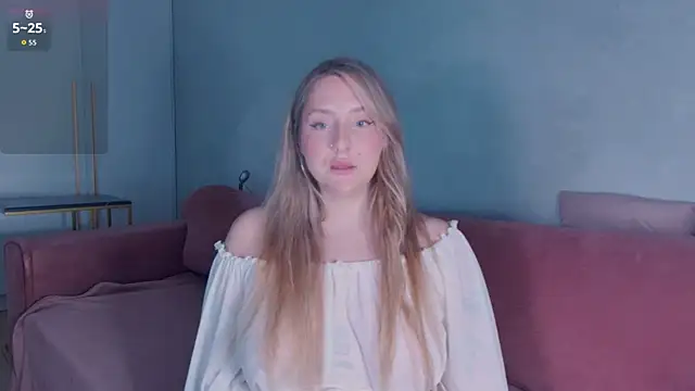 Snapshot of Oh_mylissa chatting on September 18, 2025, 7:39 pm Oh mylissa online show from September 18, 2025, 7:39 pm