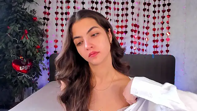Milana Crystal  online show from February 20, 2025, 8:17 am