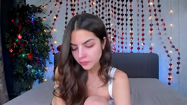 Milana Crystal  online show from March 3, 2026, 8:21 am