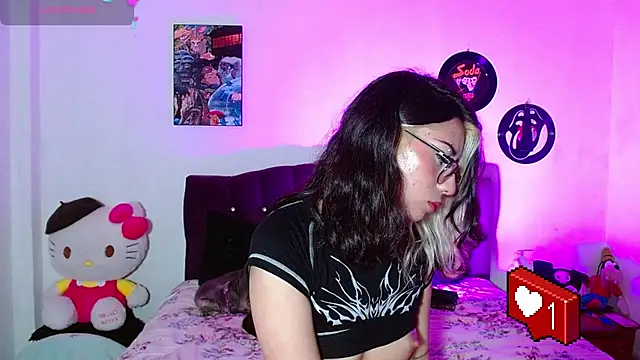 squirt charlott online show from February 10, 2025, 6:03 pm