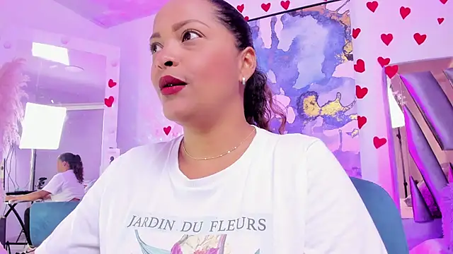 Danna Ramiirez online show from February 21, 2025, 7:32 pm