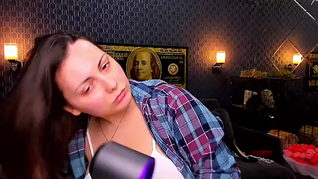  extraterrestrial  online show from October 17, 2025, 7:26 pm