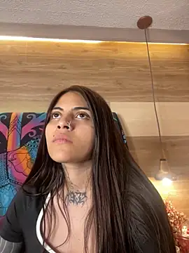 Cori Paige online show from December 1, 2025, 10:32 pm