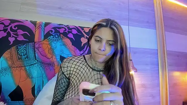 Cori Paige online show from April 11, 2026, 4:09 am