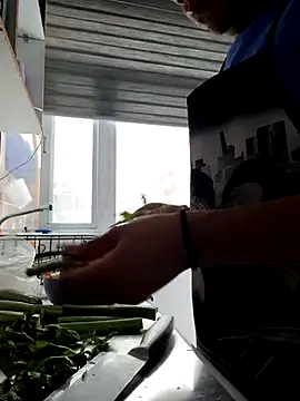 bammbammm online show from October 17, 2025, 7:04 pm