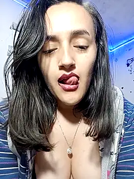 Snapshot of anndreapds chatting on October 4, 2025, 9:49 pm anndreapds online show from October 4, 2025, 9:49 pm