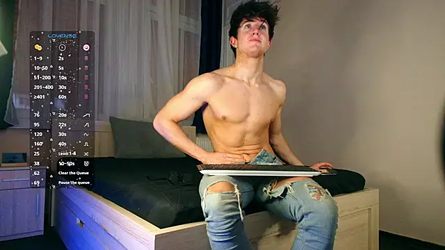 ChristianLevine  online show from April 16, 2026, 5:08 am