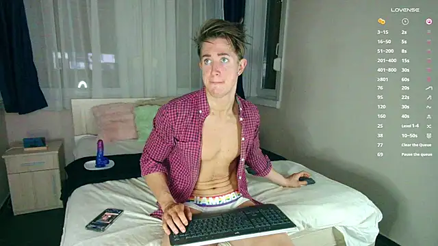 ChristianLevine  online show from November 26, 2025, 3:12 pm