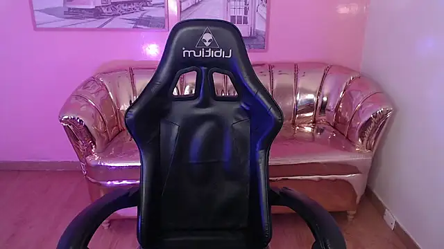 Snapshot of carlie_mayer_v chatting on September 30, 2025, 3:40 pm carlie mayer v online show from September 30, 2025, 3:40 pm