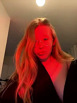 Snapshot of Eva_Weyne chatting on December 3, 2024, 11:40 pm Eva Weyne online show from December 3, 2024, 11:40 pm