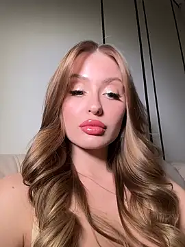 Sweet  Milly online show from February 17, 2026, 4:15 pm