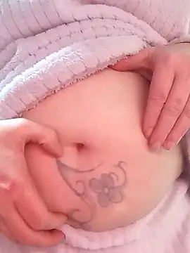 irinamaux online show from February 1, 2026, 10:46 am