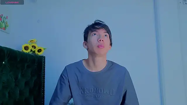 Levii Ackermann online show from April 11, 2026, 4:21 pm