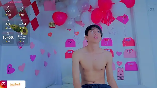 Levii Ackermann online show from February 16, 2026, 2:05 pm