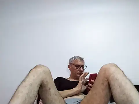 Snapshot of BIGUNCUTHARDCOCK chatting on February 23, 2026, 2:13 am BIGUNCUTHARDCOCK online show from February 23, 2026, 2:13 am