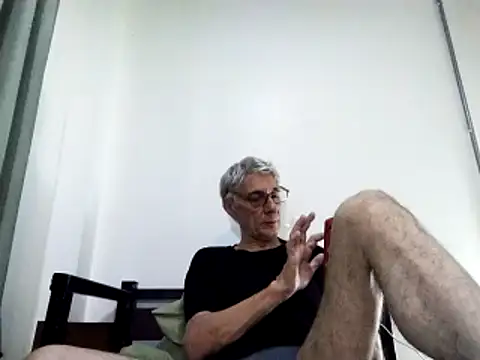 BIGUNCUTHARDCOCK online show from March 17, 2025, 1:24 am