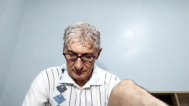 BIGUNCUTHARDCOCK online show from September 11, 2025, 2:22 am