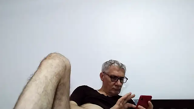 Snapshot of BIGUNCUTHARDCOCK chatting on February 20, 2026, 2:08 am BIGUNCUTHARDCOCK online show from February 20, 2026, 2:08 am