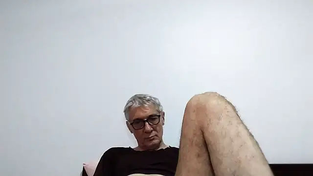 Snapshot of BIGUNCUTHARDCOCK chatting on February 25, 2026, 2:34 am BIGUNCUTHARDCOCK online show from February 25, 2026, 2:34 am