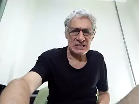 BIGUNCUTHARDCOCK online show from March 17, 2025, 4:29 am