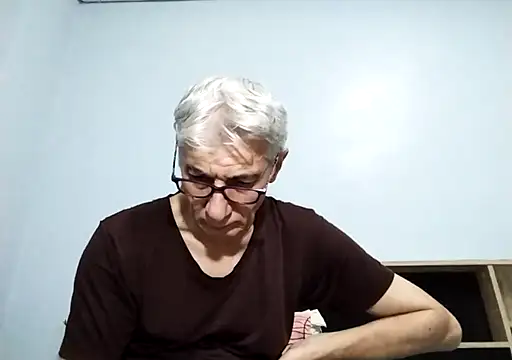 Snapshot of BIGUNCUTHARDCOCK chatting on September 22, 2025, 1:44 am BIGUNCUTHARDCOCK online show from September 22, 2025, 1:44 am