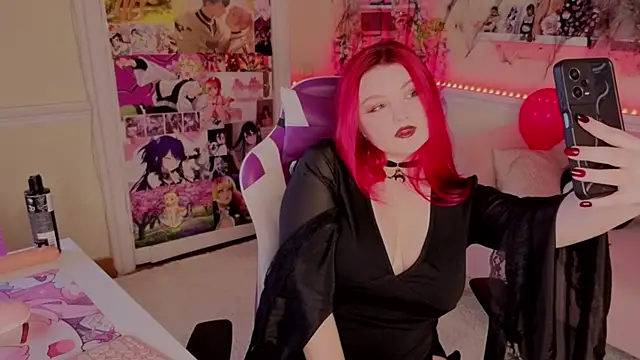 Snapshot of Unholy_Lady chatting on October 31, 2025, 6:21 am Unholy Lady online show from October 31, 2025, 6:21 am