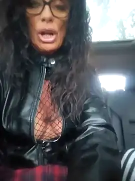Misses-Cougar online show from January 20, 2025, 1:00 pm