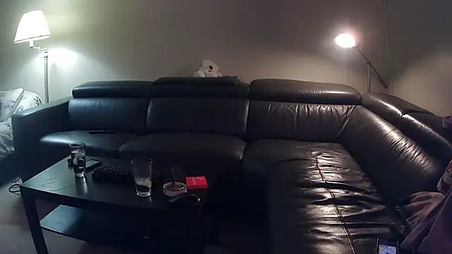 bobbiperu69 online show from January 15, 2025, 12:41 am