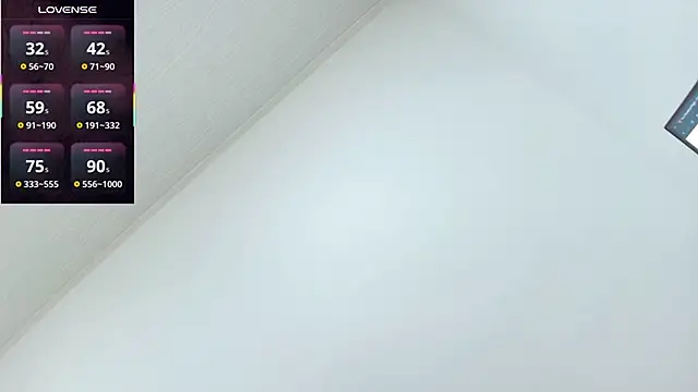 Snapshot of Samyq8 chatting on October 18, 2025, 12:23 am Samyq8 online show from October 18, 2025, 12:23 am