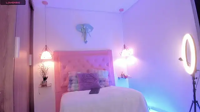 kimmy099 online show from March 6, 2025, 7:54 pm