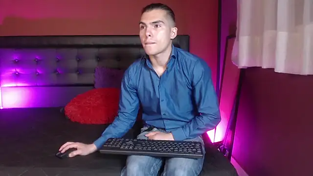  Tattoo Couple online show from February 22, 2025, 1:46 pm