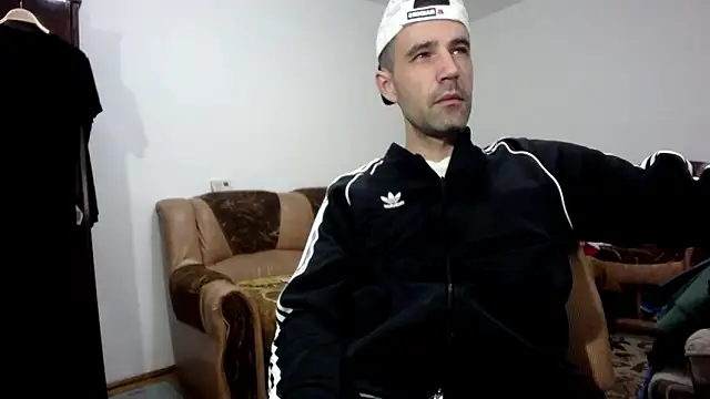 Snapshot of I_like_older_menn chatting on February 1, 2026, 6:33 am I like older menn online show from February 1, 2026, 6:33 am