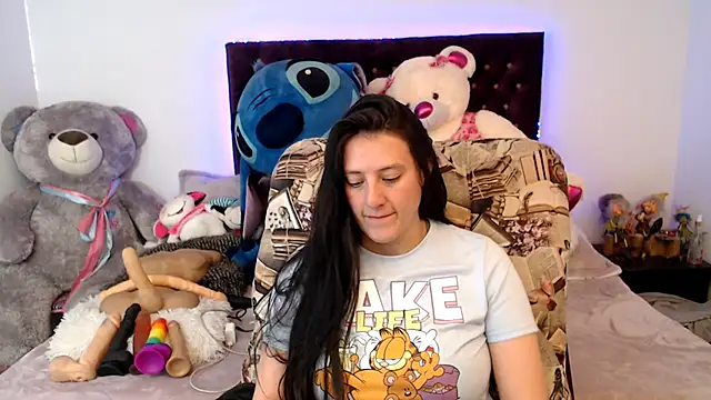 Lorenahot 06 online show from February 4, 2026, 6:25 pm