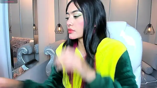 AzuraKindong online show from January 8, 2026, 7:20 pm